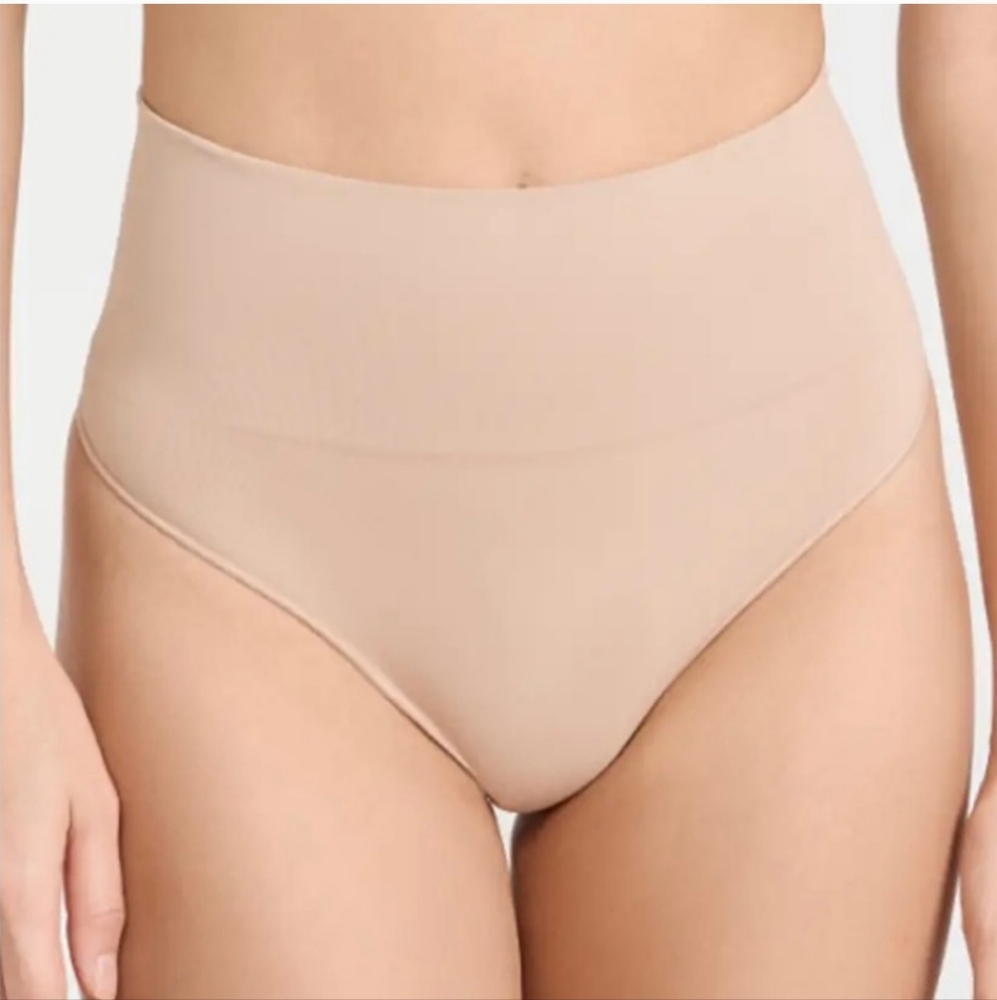 SPANX, NWT,Ecocare Seamless Shaping Thong,Toasted Oatmeal Color,1X
